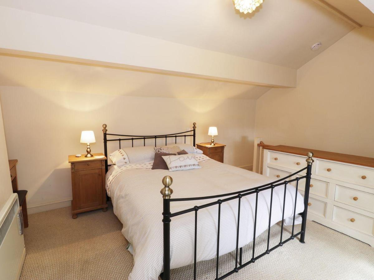 Llanfairpwllgwyngyll Menai Cottage מראה חיצוני תמונה